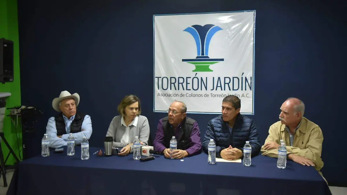 18 MIGUEL 1  Facilita SIMAS red de distribución a Torreón Jardín